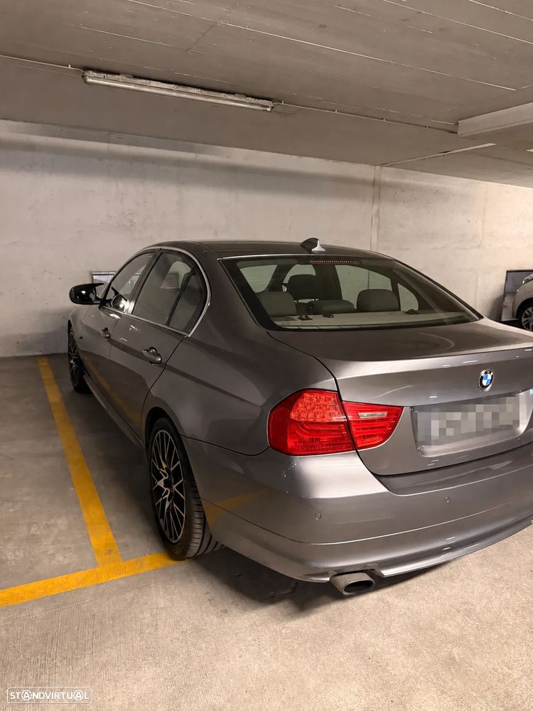 BMW 318 d - 4