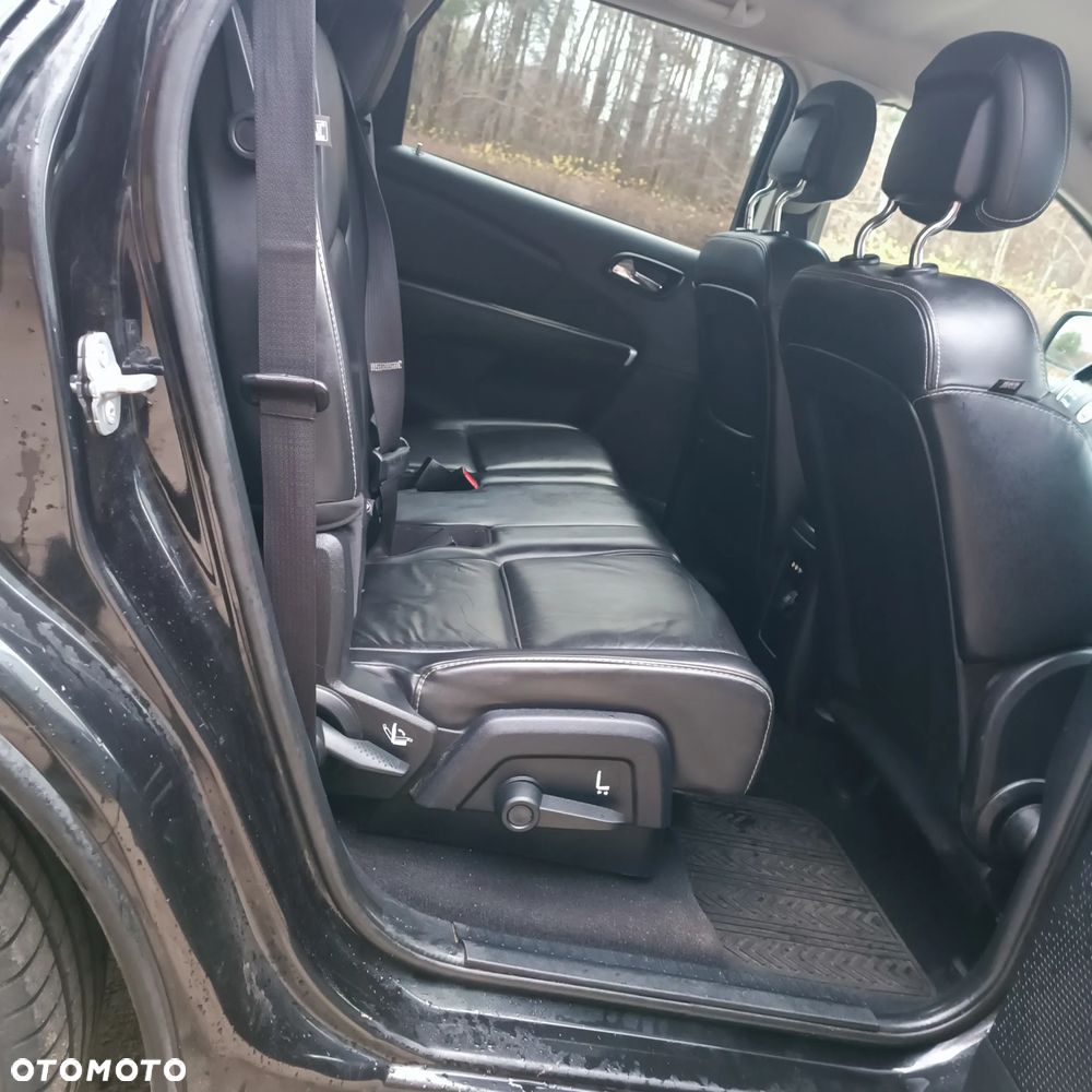 Fiat Freemont 2.0 Multijet 16V DPF Automatik Allrad Black Code - 17