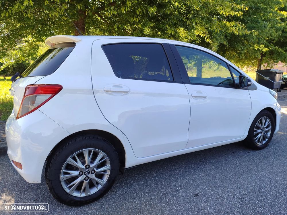 Toyota Yaris 1.4 D-4D Sport+P.Techno +Navi - 9