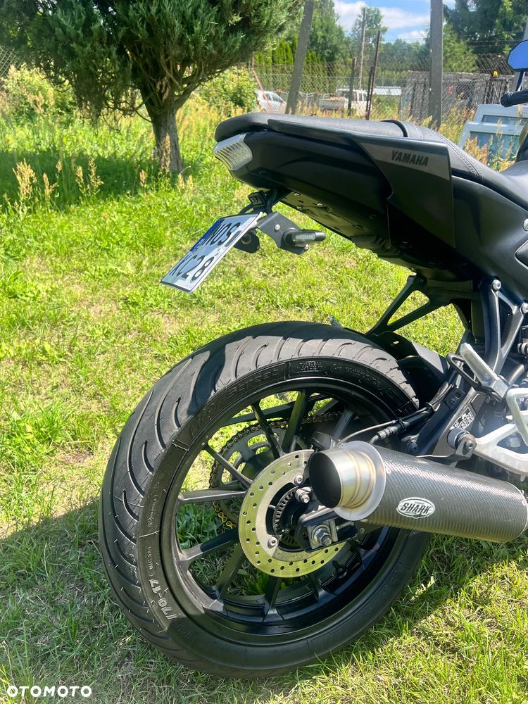 Yamaha MT - 7