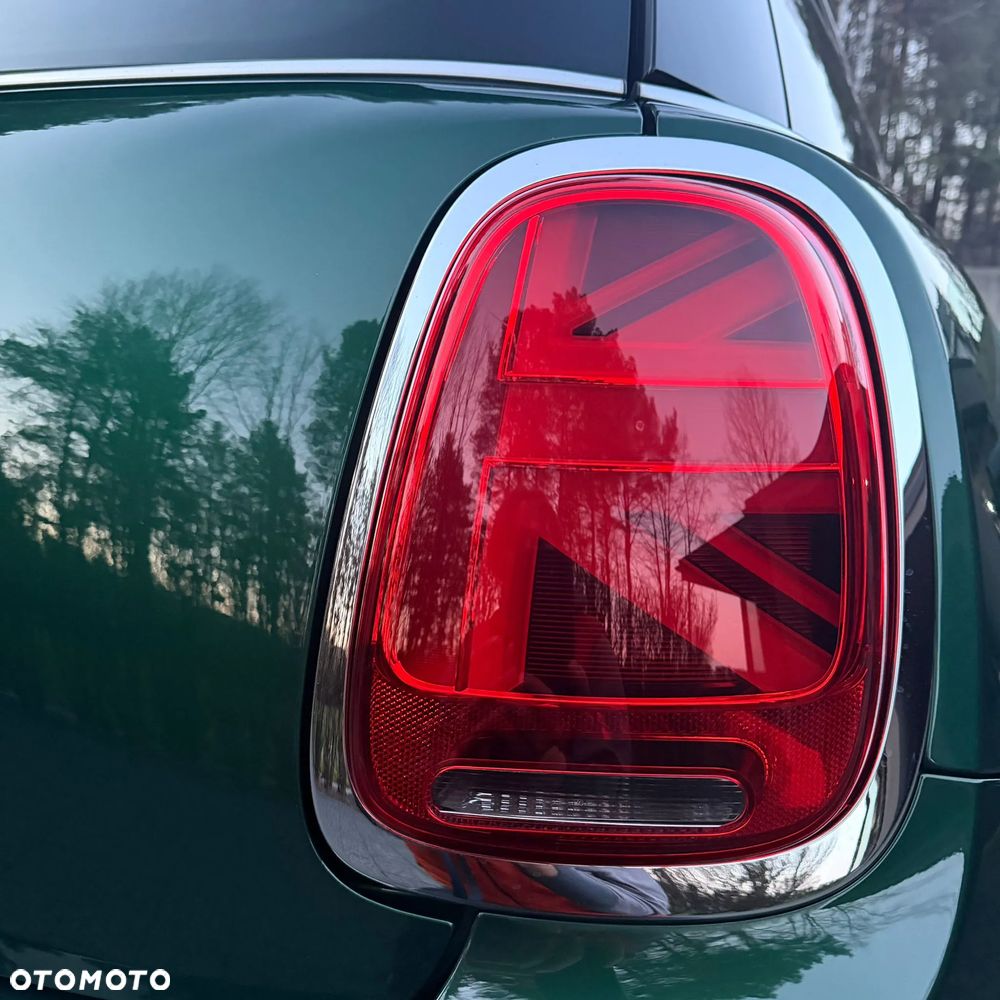 MINI Cooper Essential Trim - 37