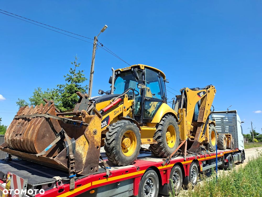 Caterpillar 432E2 - 11