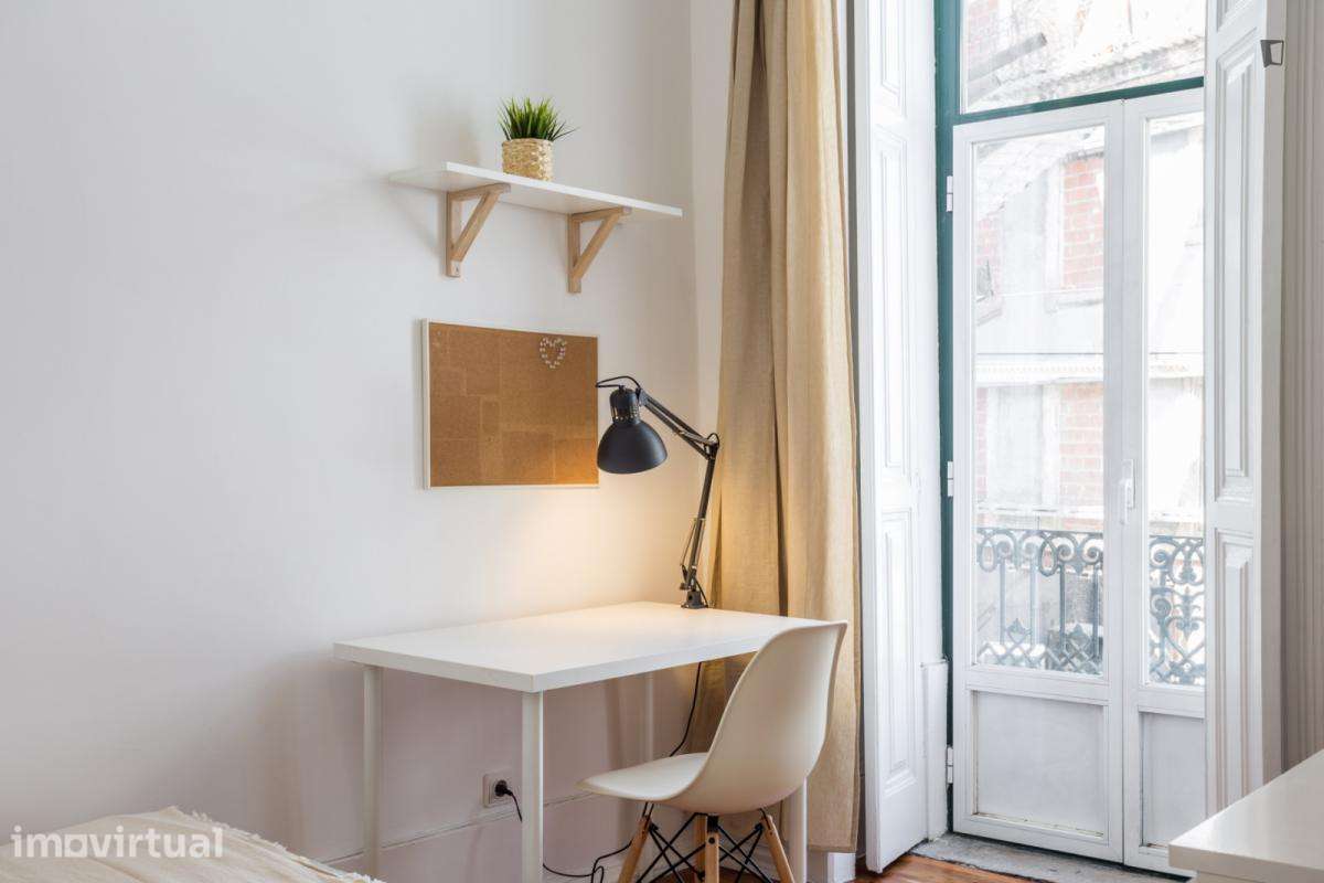Quarto - localizado em Santos Lisbon - Grande imagem: 4/25