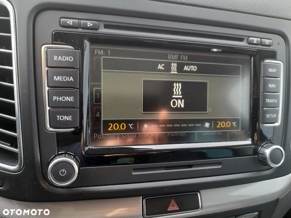 Volkswagen Sharan 2.0 TDI DSG BlueMotion Technology Comfortline - 19
