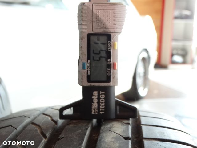 Koła Lato 16 Felgi Aluminiowe BMW Styling 377  7Jx16 ET40 Reflexsilber Opony Good Year Efficient 195/55R16 87V - 17