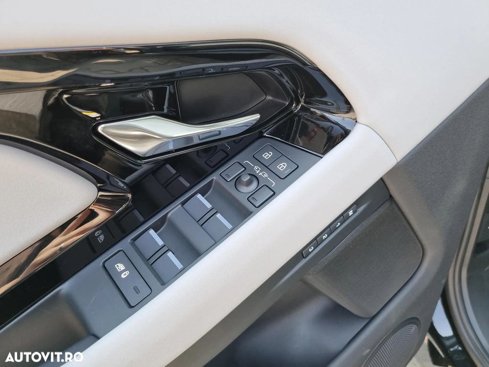 Land Rover Range Rover Evoque 2.0 D165 MHEV Dynamic SE - 12