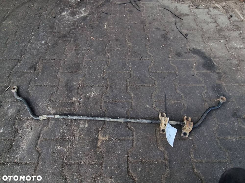 STABILIZATOR PRZÓD NISSAN NAVARA D22 PICKUP - 1