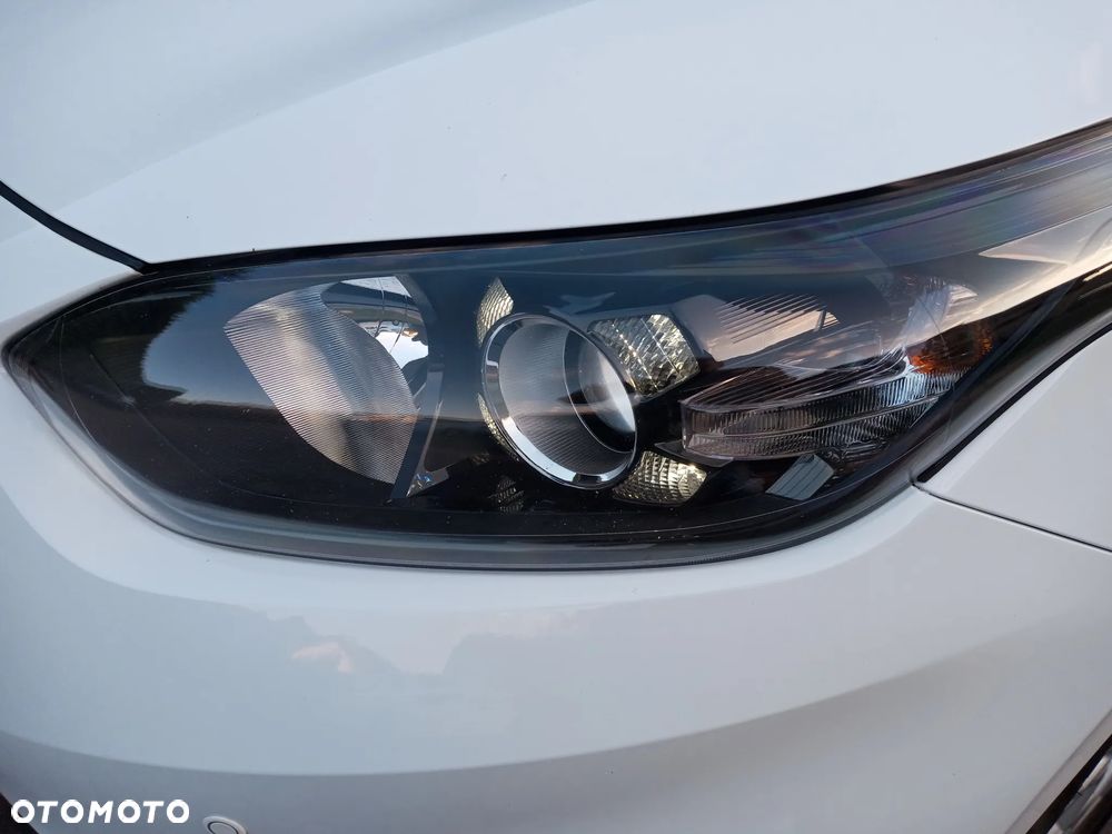Kia Ceed 1.5 T-GDI M - 33