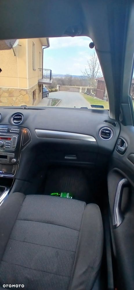 Ford Mondeo 2.0 TDCi Titanium - 10