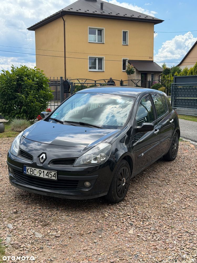 Renault Clio - 1