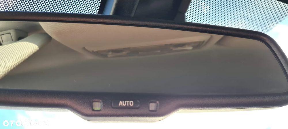 Toyota RAV4 2.0 D-4D Prestige - 9