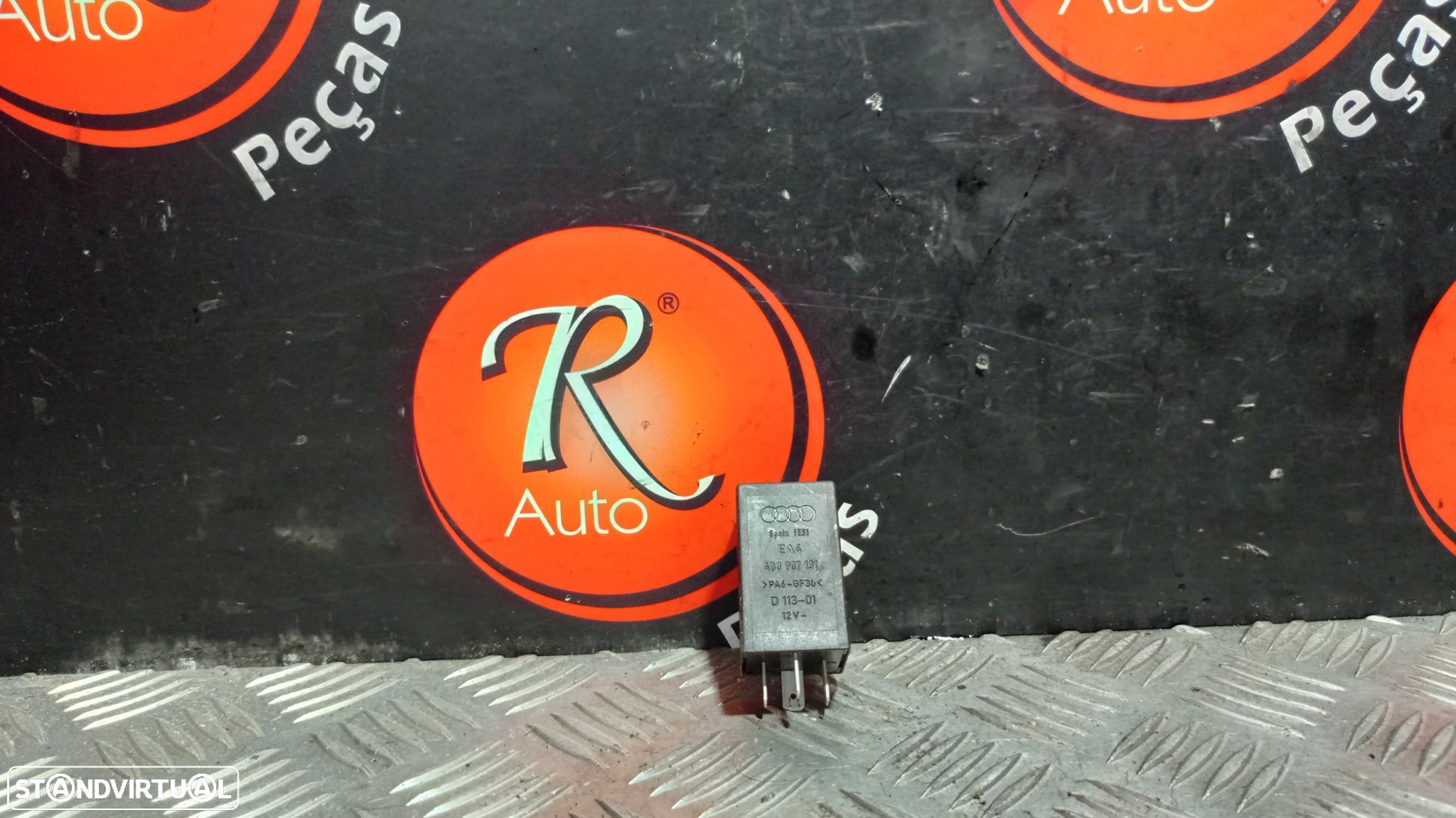 Relé Audi A3 (8L1) - 1