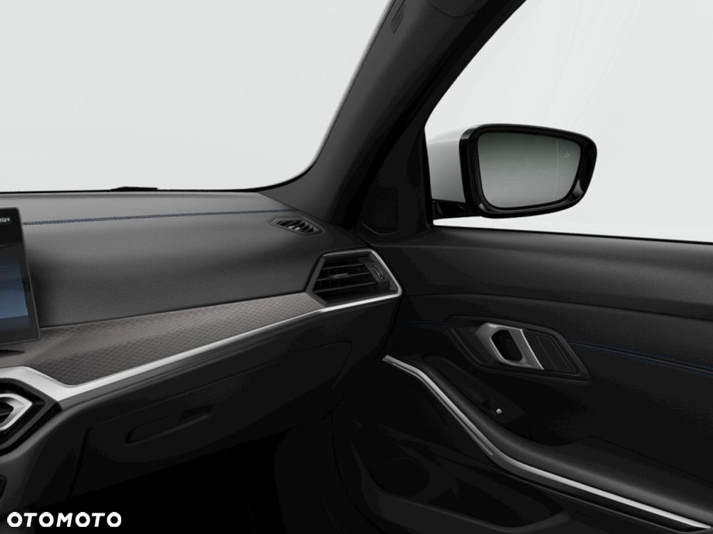 BMW Seria 3 330i xDrive M Sport sport - 9