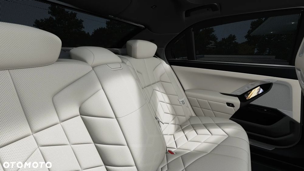 BMW Seria 7 740d xDrive mHEV M Sport sport - 13