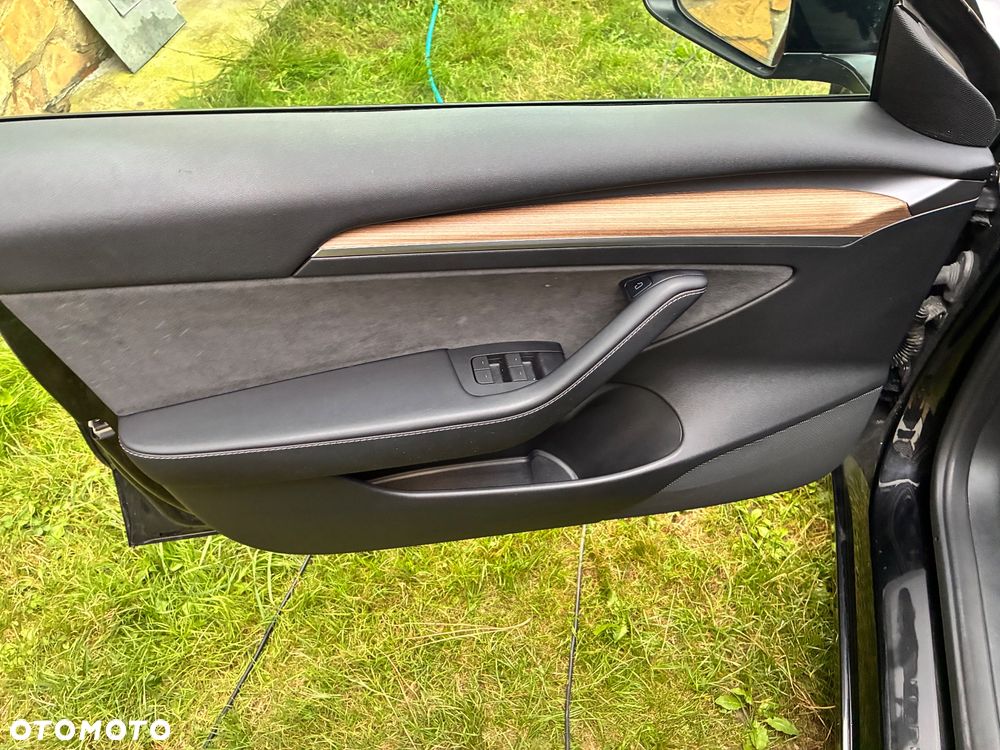 Tesla Model 3 RWD Standard - 26