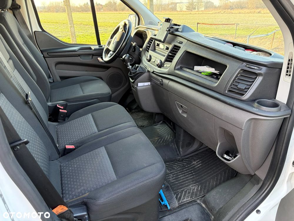 Ford TRANSIT CUSTOM - 15