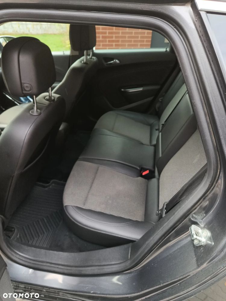 Opel Astra 2.0 CDTI DPF Automatik Cosmo - 7