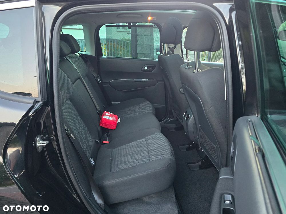 Peugeot 3008 1.6 Premium - 24