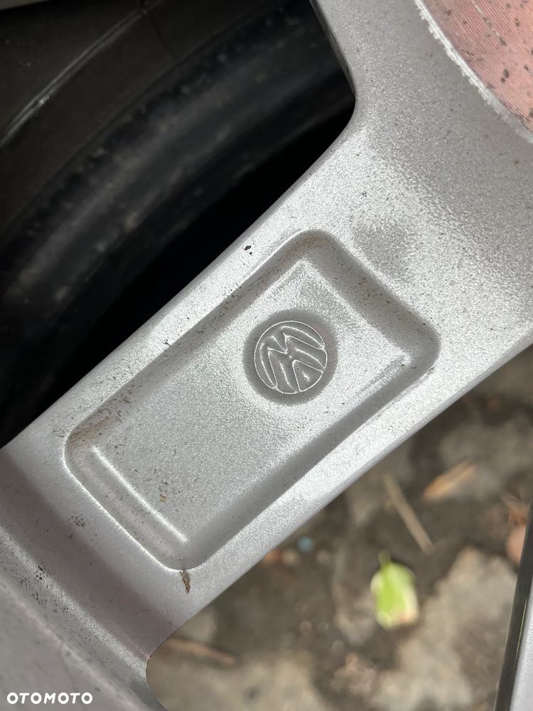 Felga VW 7T 7T0601025 Transporter T7 1szt. 6,5 16 ET 60 5x120 - 5