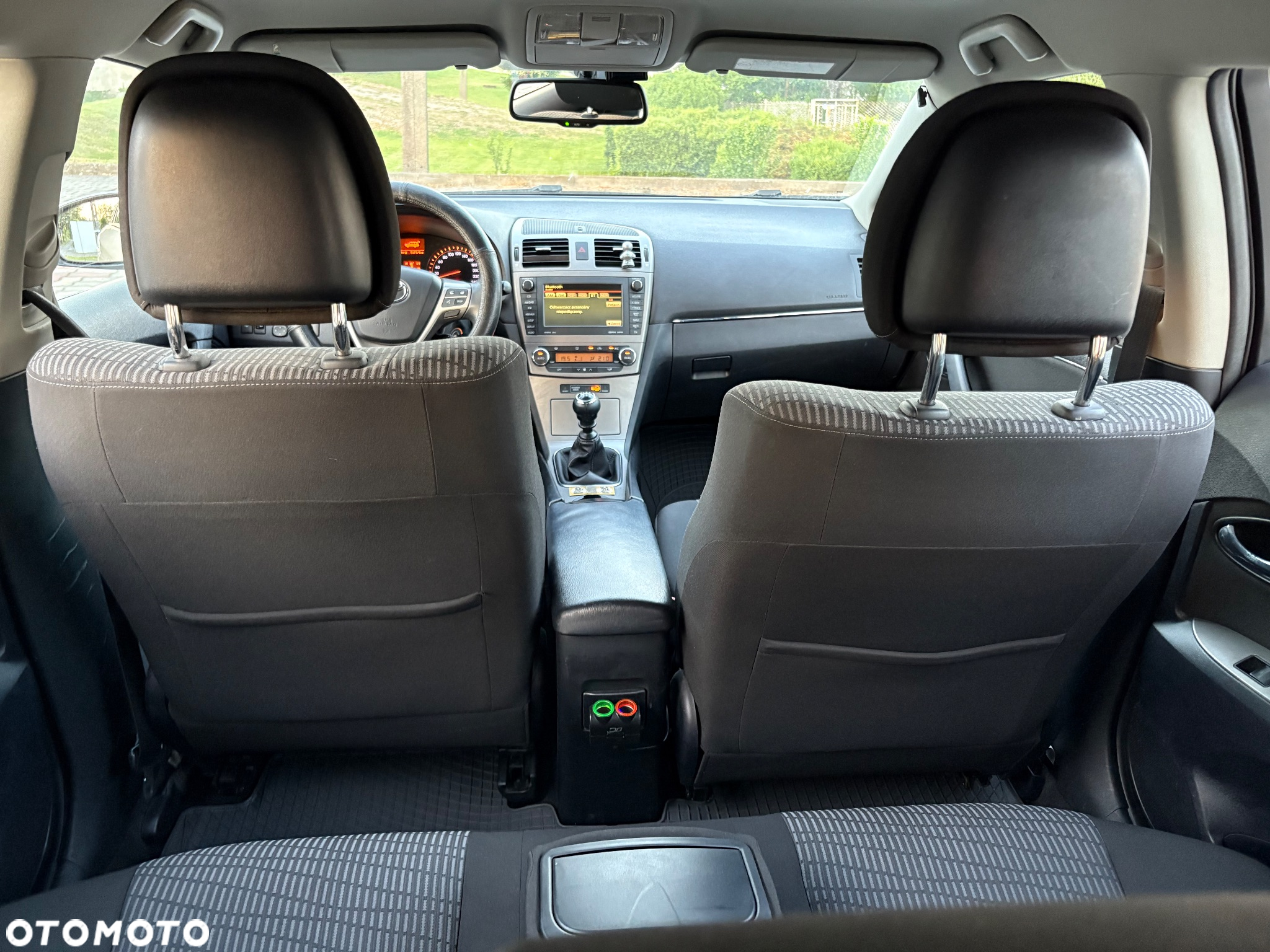 Toyota Avensis 2.0 D-4D Premium - 17