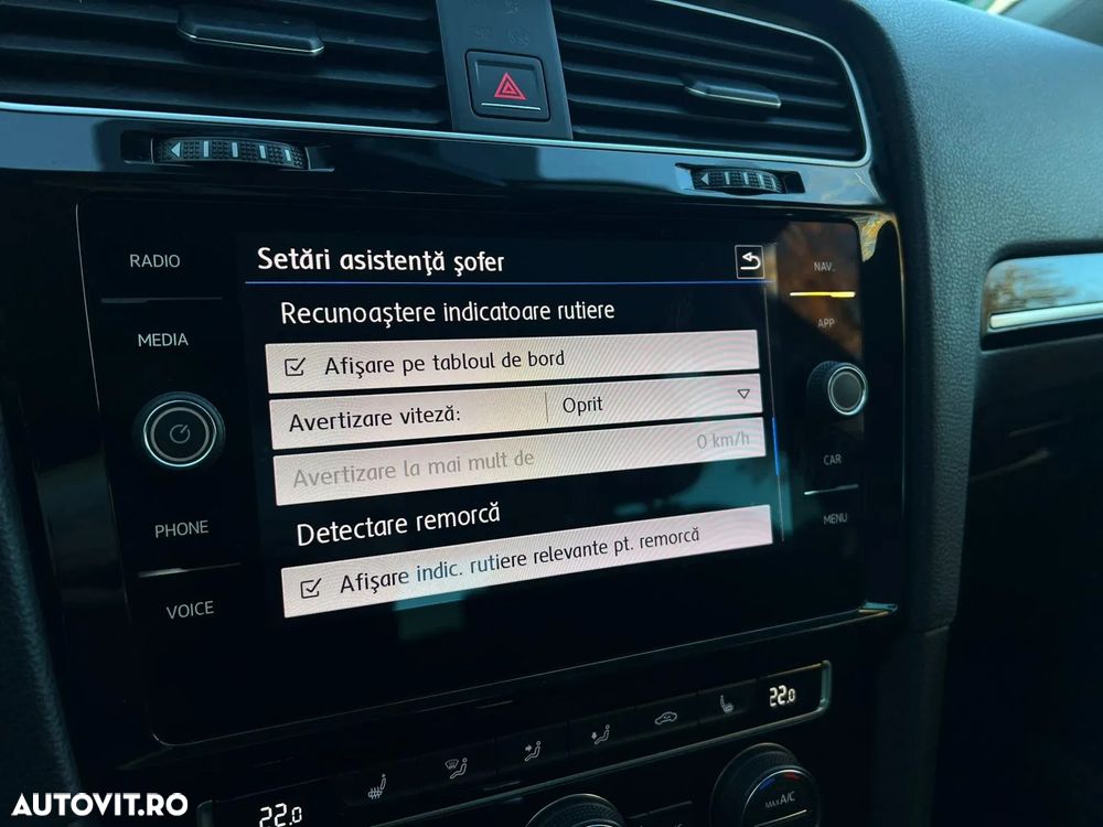 Volkswagen Golf 1.5 TSI DSG Highline - 24