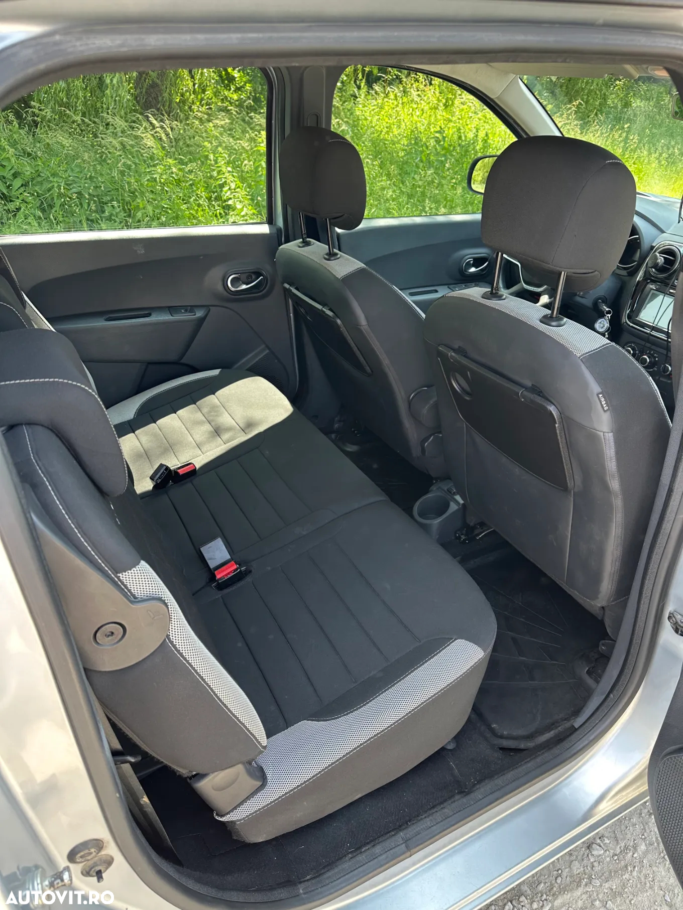 Dacia Lodgy 1.5 Blue dCi Stepway - 5