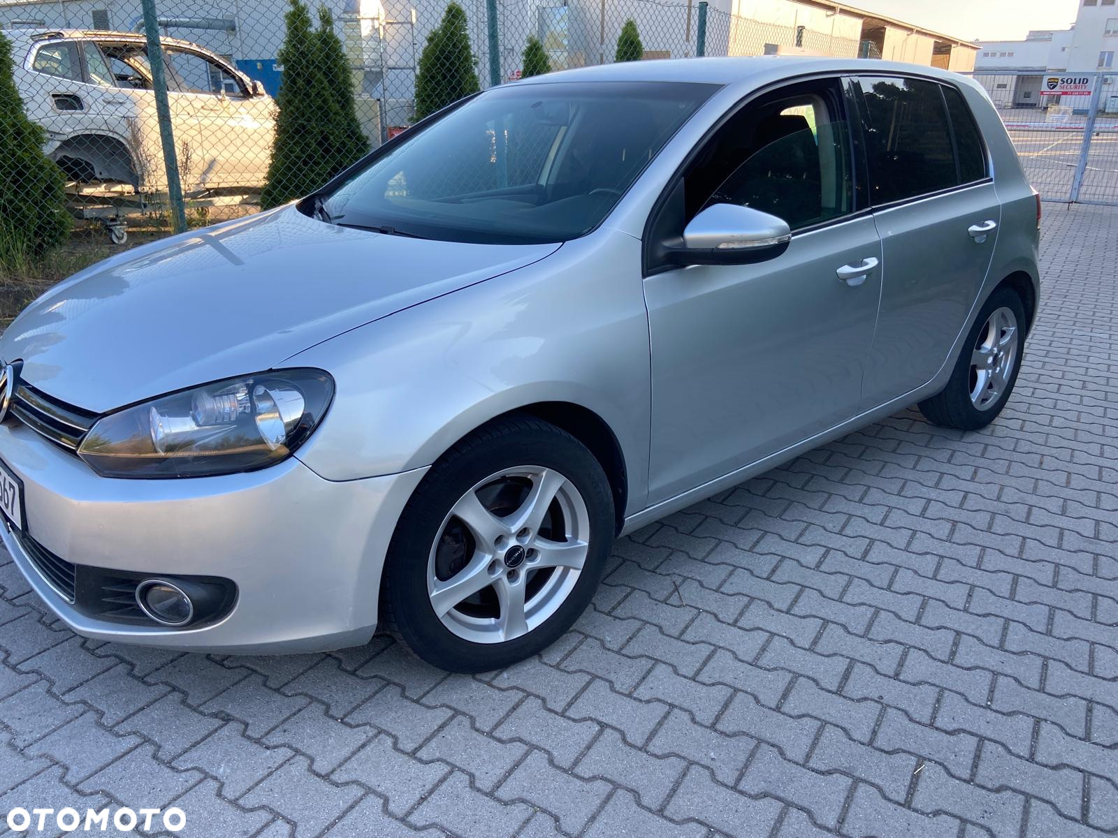 Volkswagen Golf V 1.4 TSI Comfortline - 2