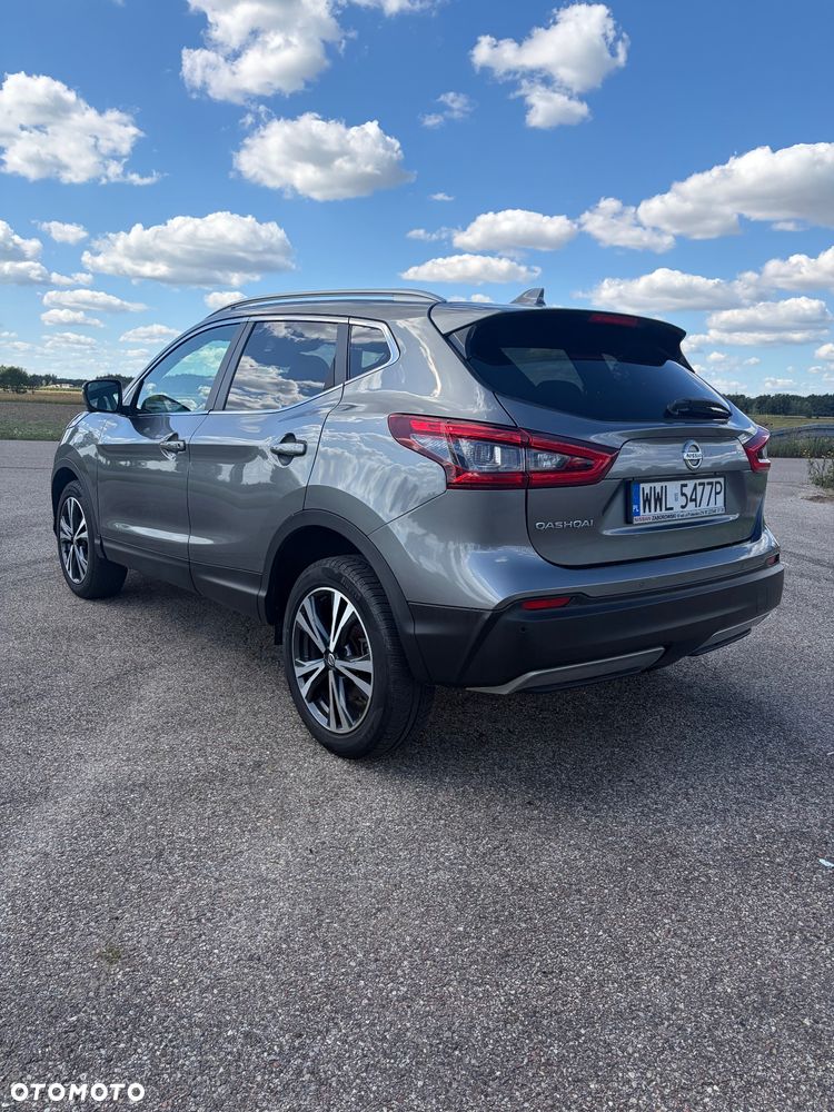 Nissan Qashqai 1.3 DIG-T N-Connecta - 16