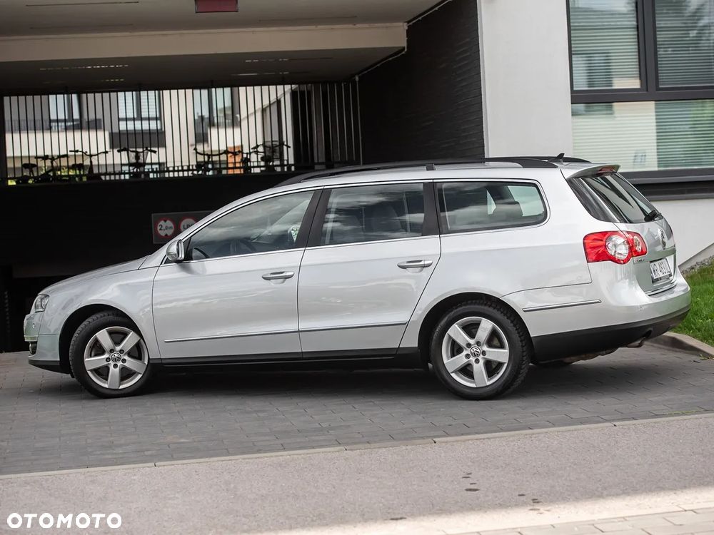 Volkswagen Passat - 10
