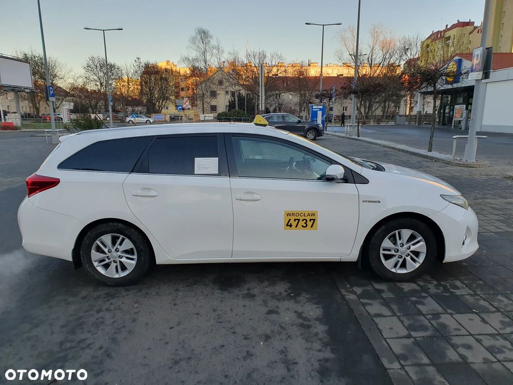Toyota Auris 1.8 HSD Sol - 5
