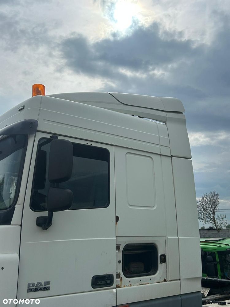SPOILERY ZAKABINOWE OWIEWKI  KOMPLET DAF XF 105