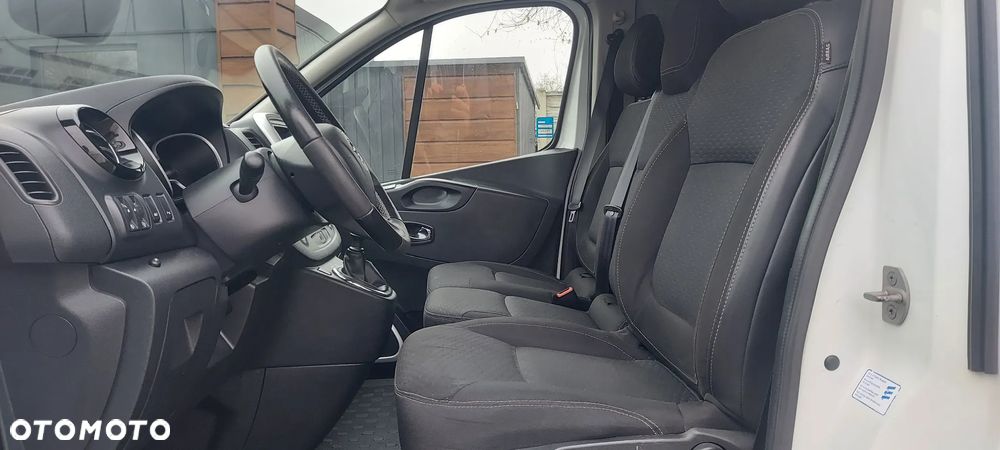 Opel VIVARO - 16