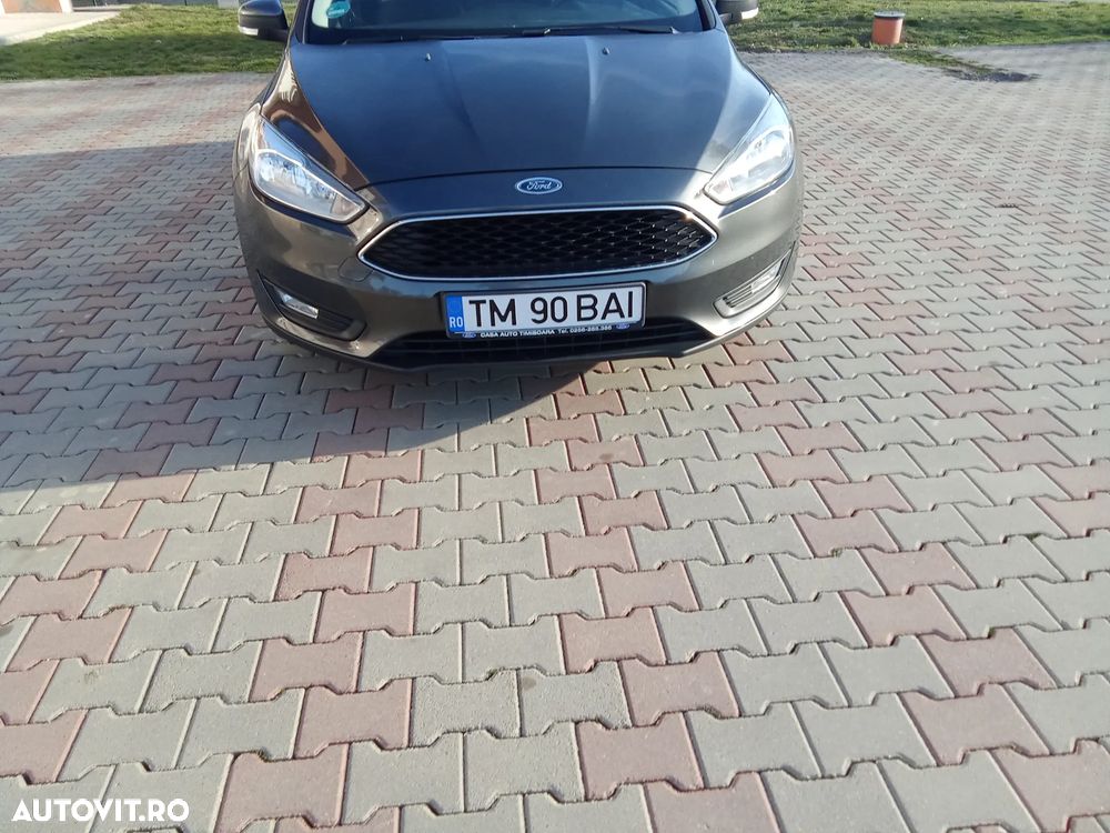 Ford Focus 1.5 TDCi DPF Start-Stopp-System Business - 6