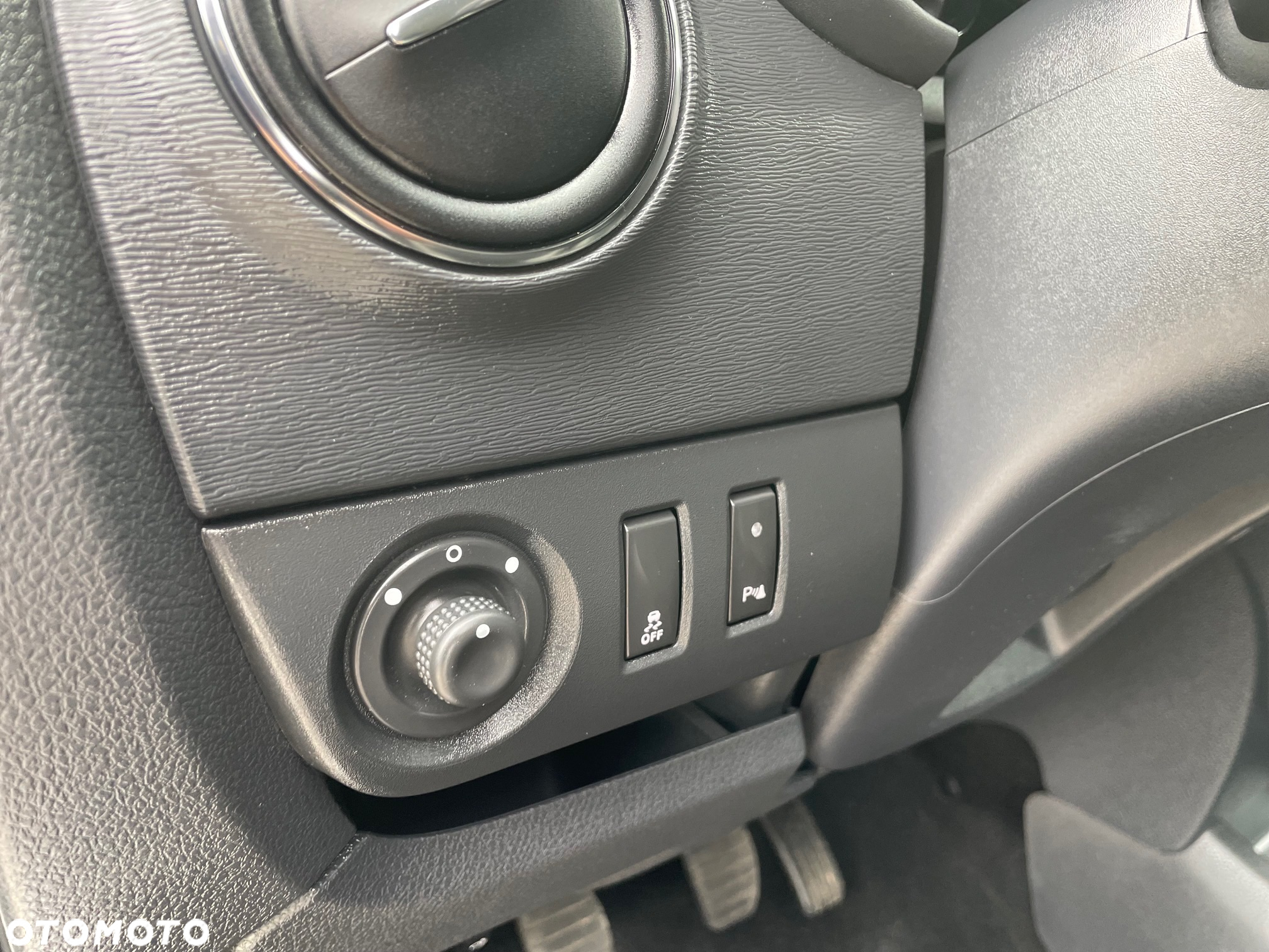 Dacia Lodgy 1.3 TCe Stepway S&S - 14