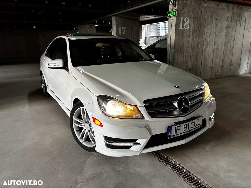 Mercedes-Benz C 250 CGI BlueEFFICIENCY - 21