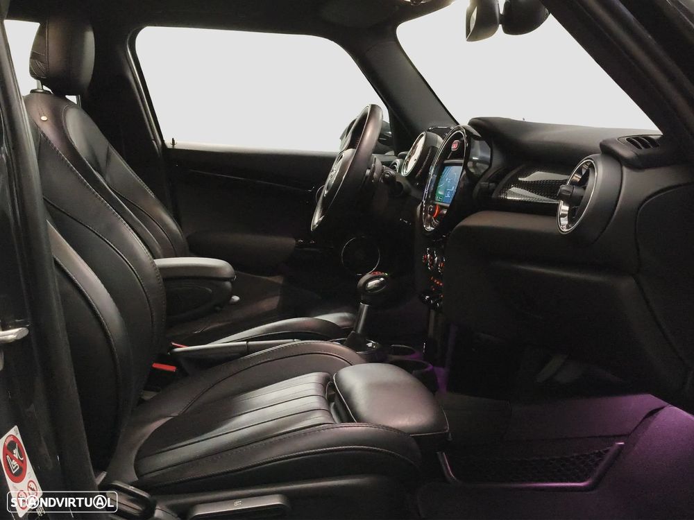 MINI 5 Portas Cooper S Auto - 33