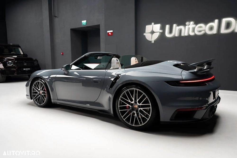 Porsche 911 Turbo PDK - 28
