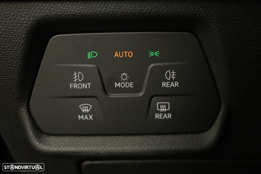 Cupra Leon ST 1.4 e-Hybrid MID DSG - 19