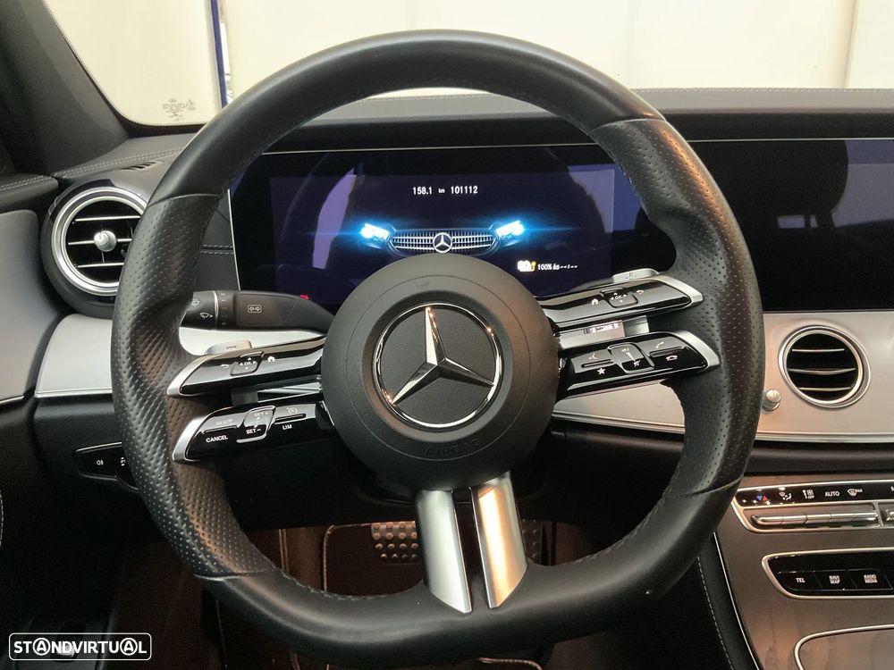 Mercedes-Benz E 300 de AMG Line - 24