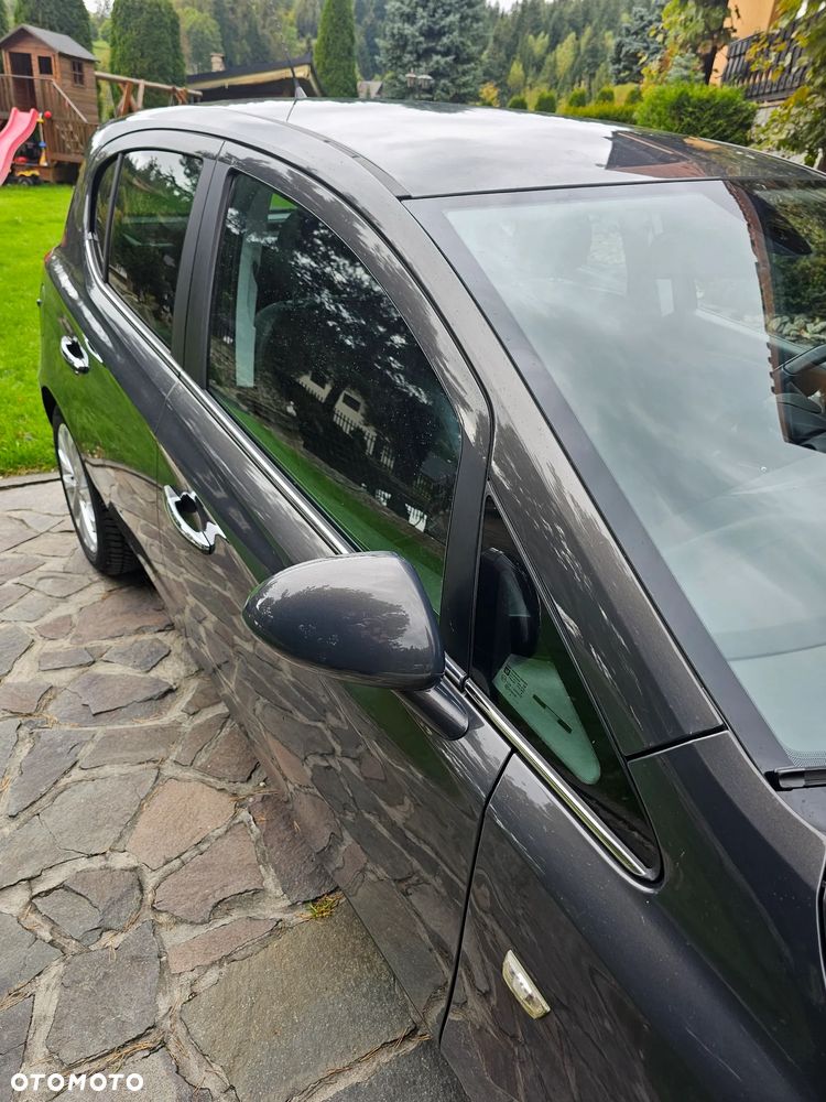 Opel Corsa - 11