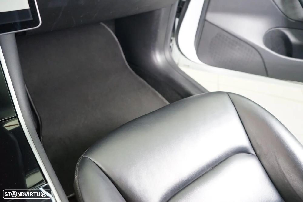 Tesla Model 3 Standard Range Plus RWD - 34