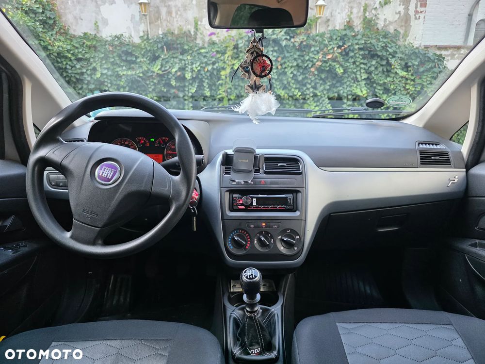 Fiat Punto - 14