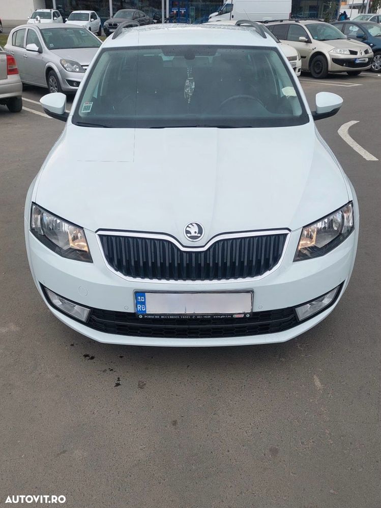 Skoda Octavia 2.0 TDI ELEGANCE DSG - 1