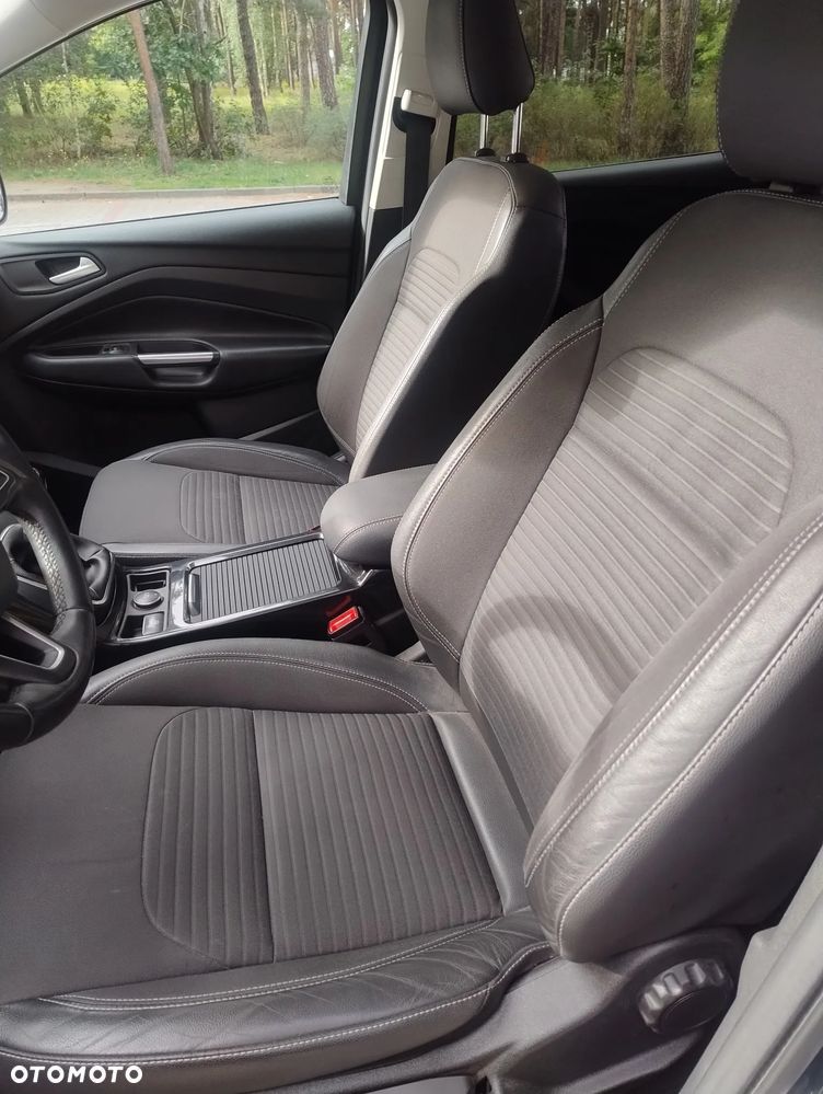 Ford Kuga 1.5 EcoBoost FWD Titanium - 11