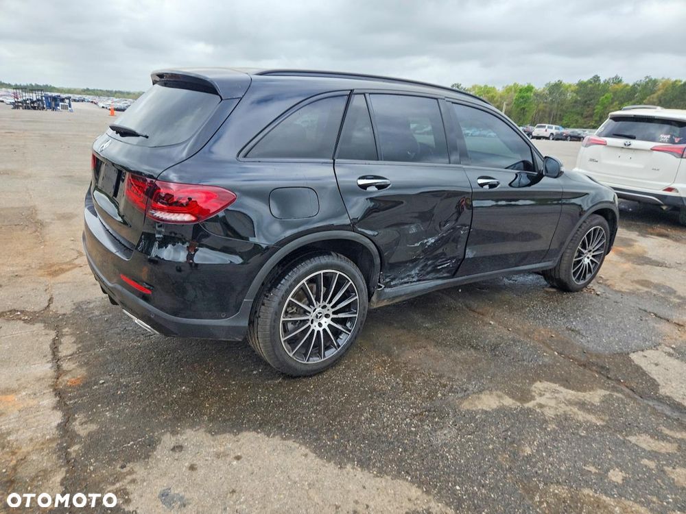 Mercedes-Benz GLC 300 4Matic 9G-TRONIC Edition AMG Line - 6