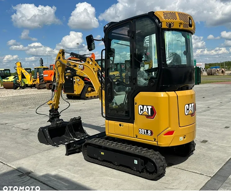 Caterpillar 301.8 - 3
