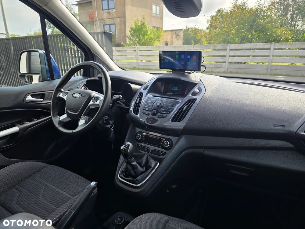 Ford Tourneo Connect Grand - 9
