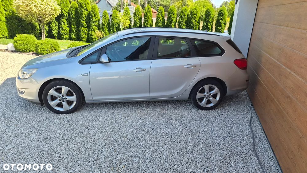 Opel Astra 1.6 ENERGY - 11