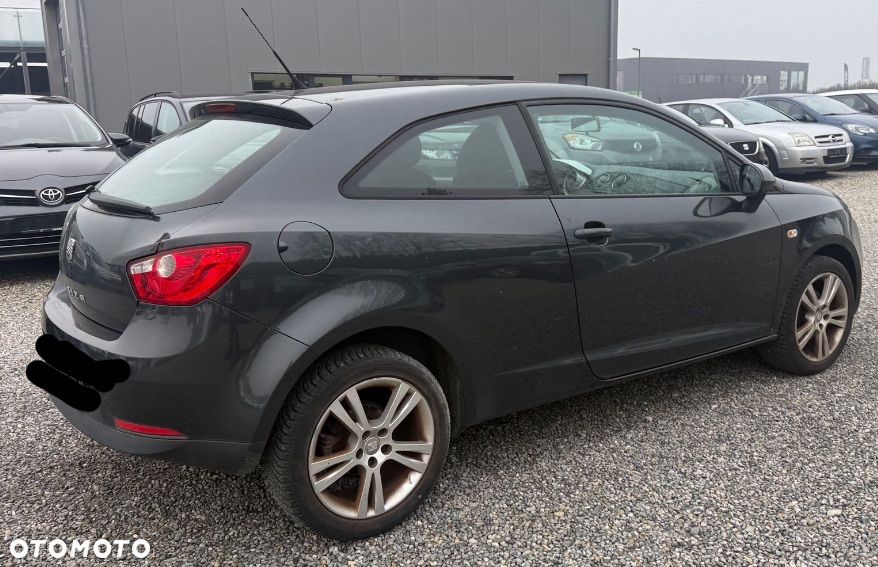 Seat Ibiza SC 1.4 16V Sport - 3