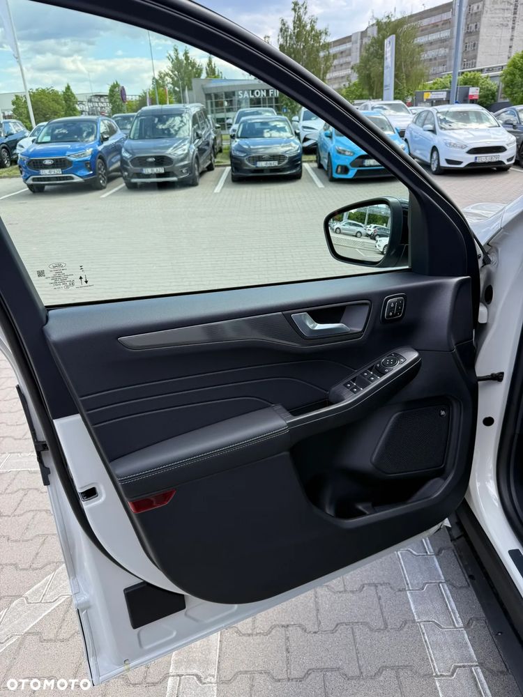 Ford Kuga 2.5 FHEV FWD Sound Edition eCVT - 23